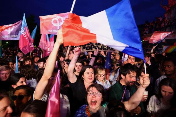法国大选:世界领导人对极右翼的崛起做出反应